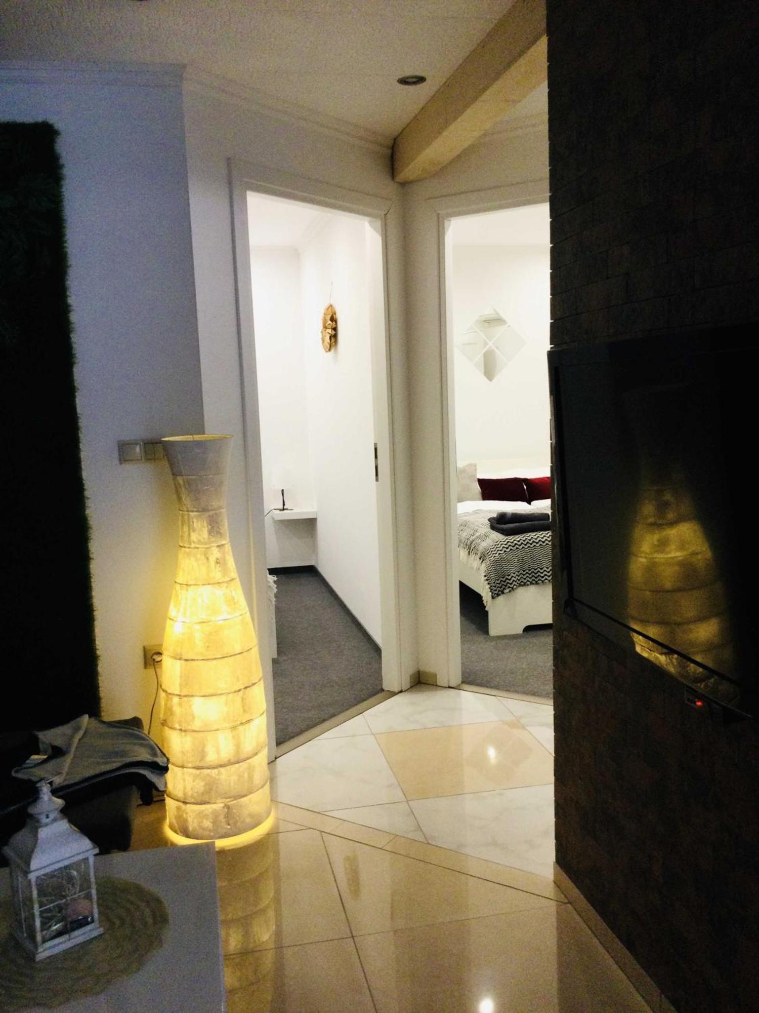 Baky House Apartment Balatonlelle Bagian luar foto